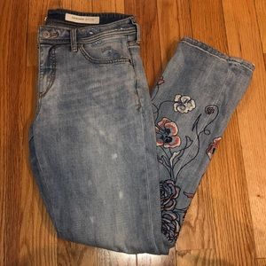Anthropologie Embroidered Boyfriend Jeans